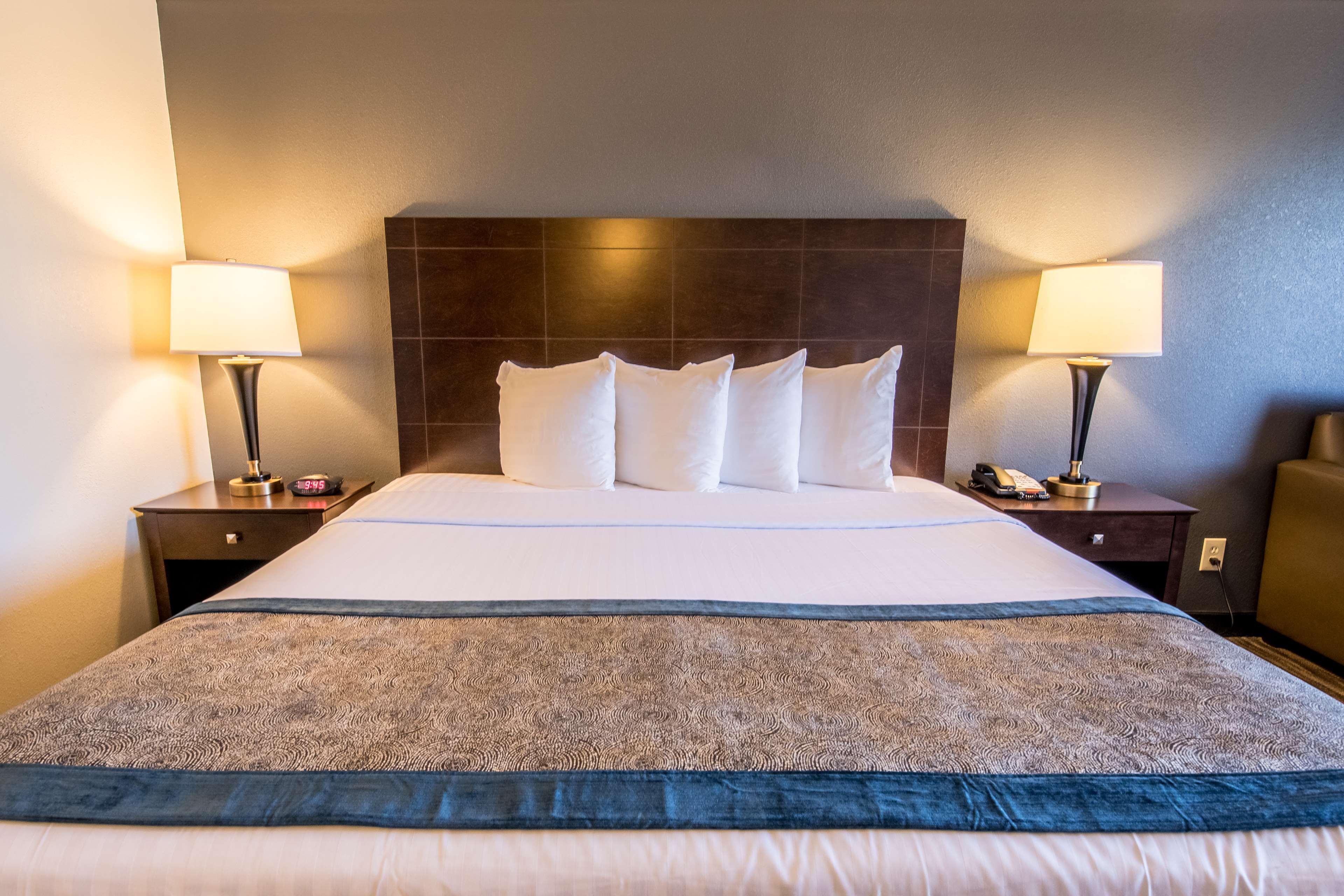 Best Western Augusta West Buitenkant foto