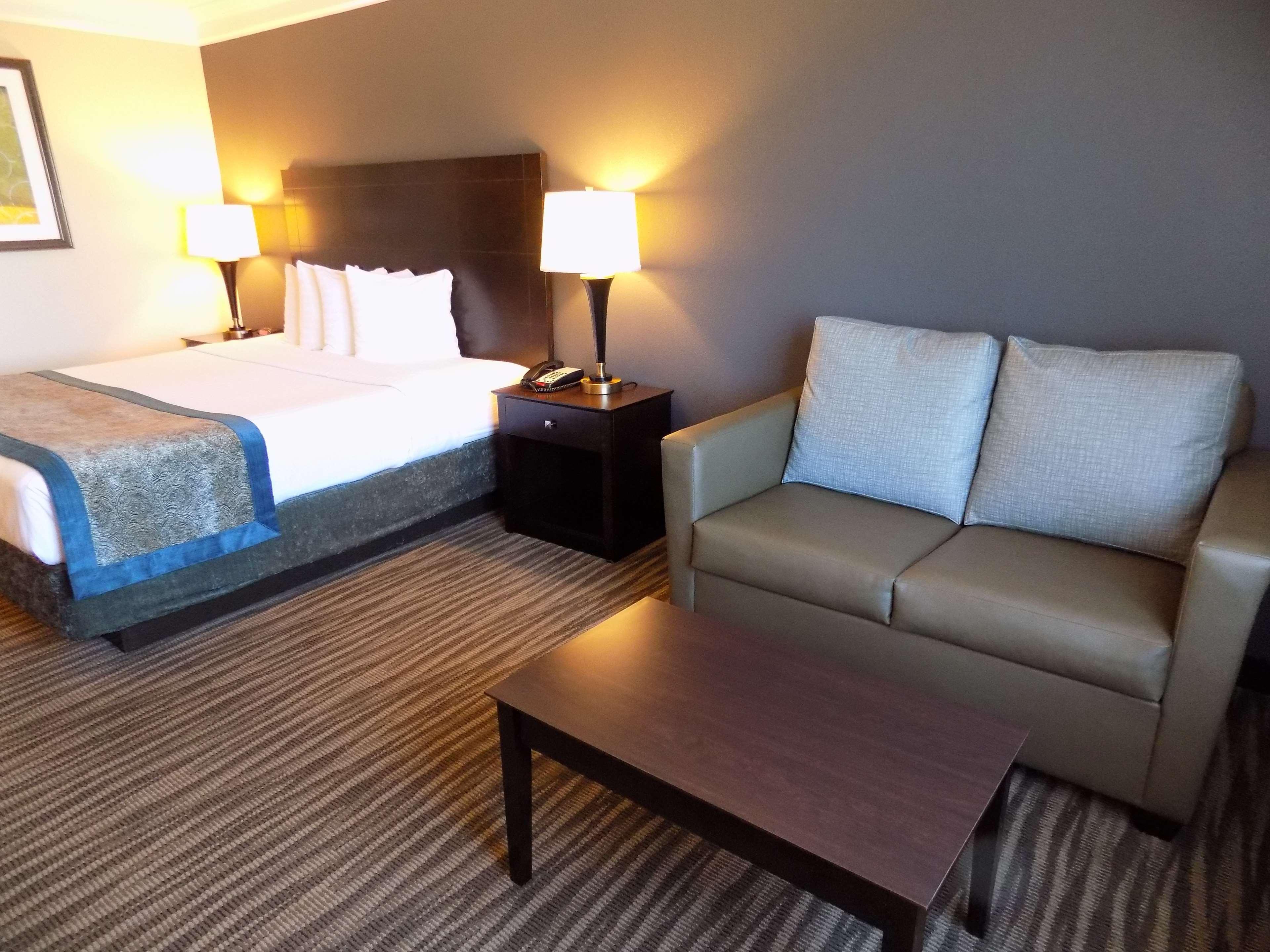 Best Western Augusta West Buitenkant foto