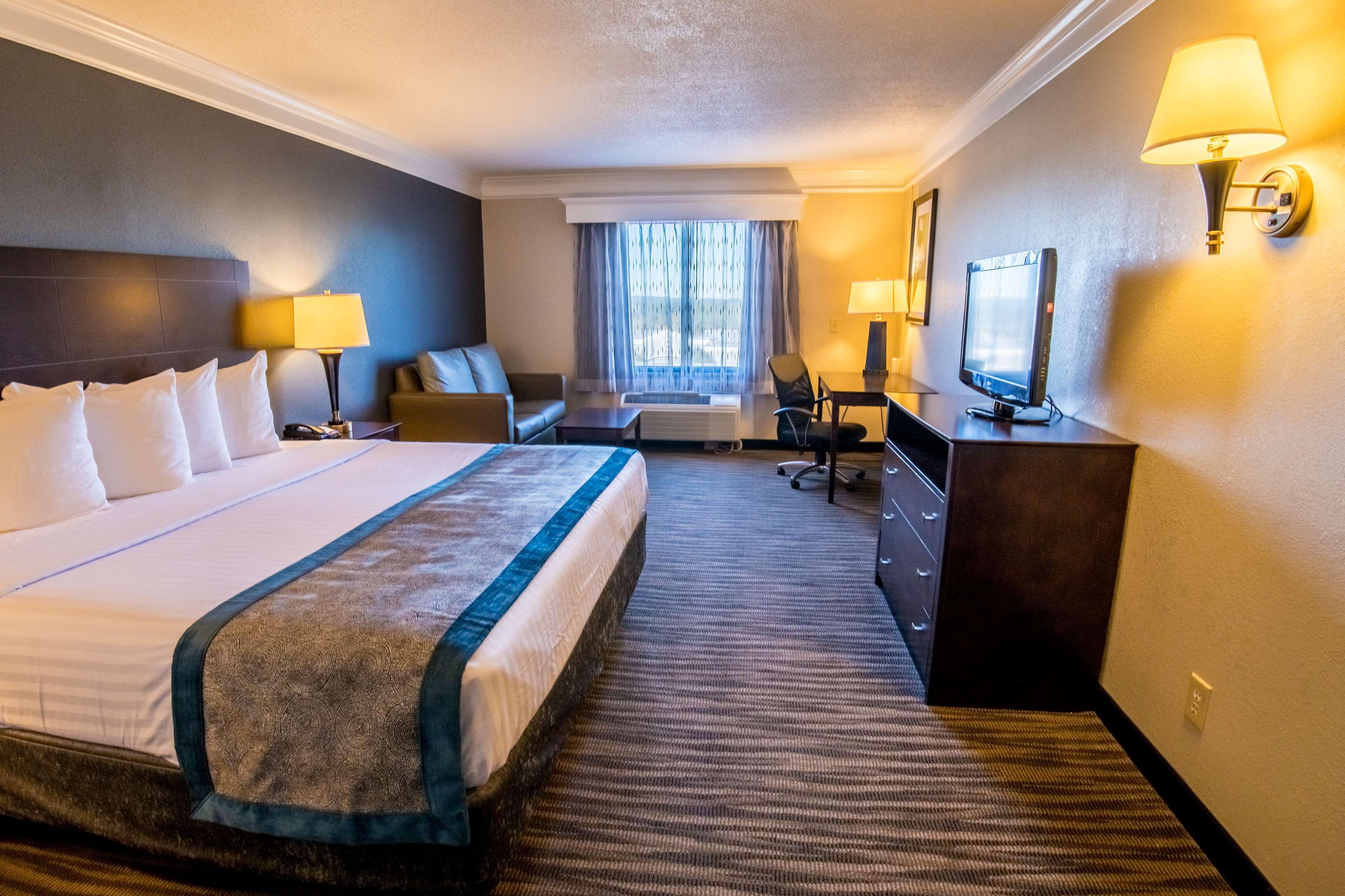 Best Western Augusta West Buitenkant foto