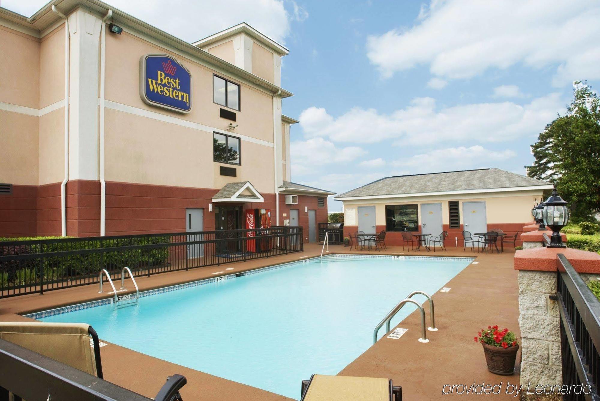 Best Western Augusta West Buitenkant foto